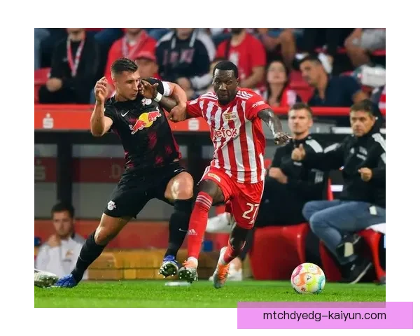 门兴防线稳定，状态回暖助力球队争夺联赛前列位置